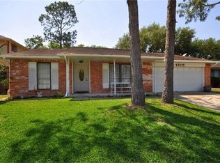 10422 Stockman Ln, Sugar Land, TX 77498