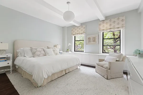 Sold by Compass | media 7