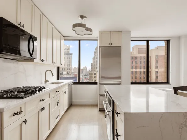 5 East 22nd Street 19D image 3 of 11