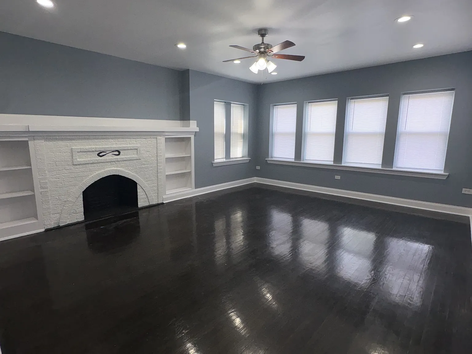 7025 South Chappel Avenue - 3 — Photo 2