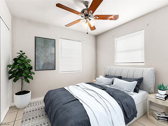 5th image of 2421 Parkway St