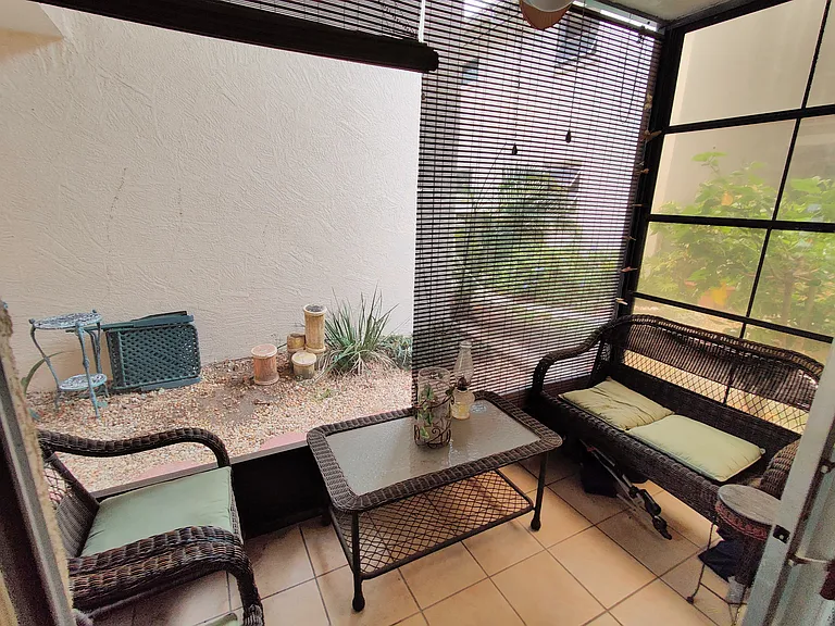 509 W Venice Ave #107 — Photo 14