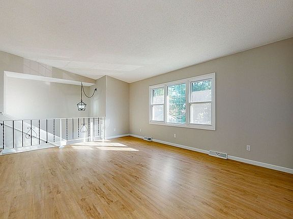 4th image of 2817 Westwood Dr NW