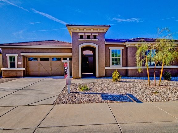 2nd image of 18509 W Cinnabar Ave