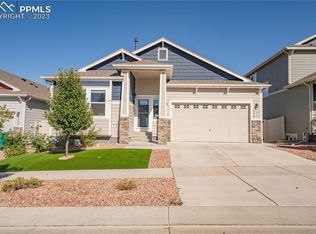 1546 Grand Overlook St, Colorado Springs, CO 80910