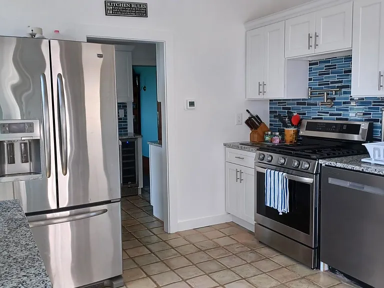 502 Central Ave — Photo 11