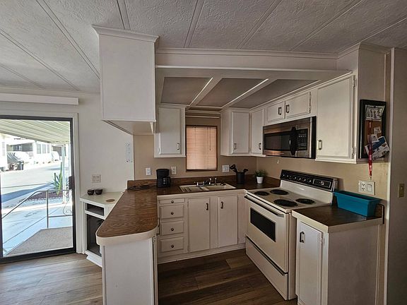 5th image of 3403 E Main St #114