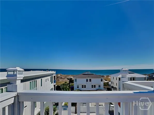 8 13th Lane, Tybee Island, GA 31328