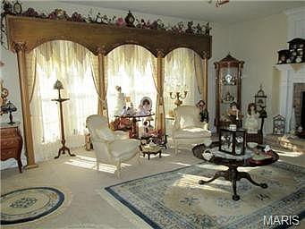 3rd image of 1160 Hollow Valley Ct