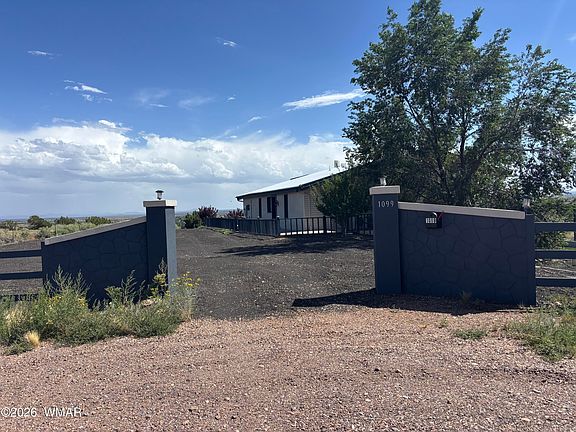 2nd image of 1099 S Kellis Blvd