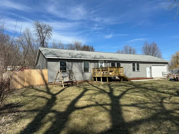 2001 199th St W, Faribault, MN 55021