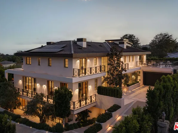 721 N Bonhill Rd, Los Angeles, CA 90049