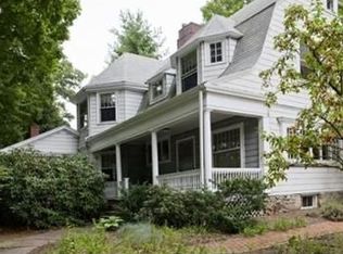 29 Woodside Rd, Newton, MA 02460