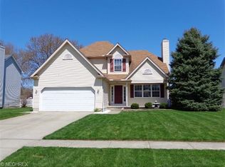 160 Finch Dr, Elyria, OH 44035