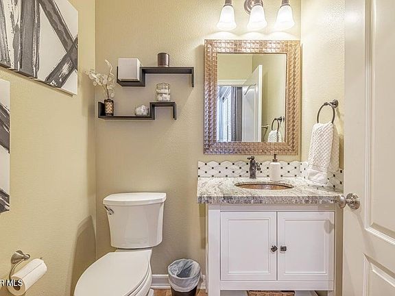 5th image of 41705 Doverwood Ct