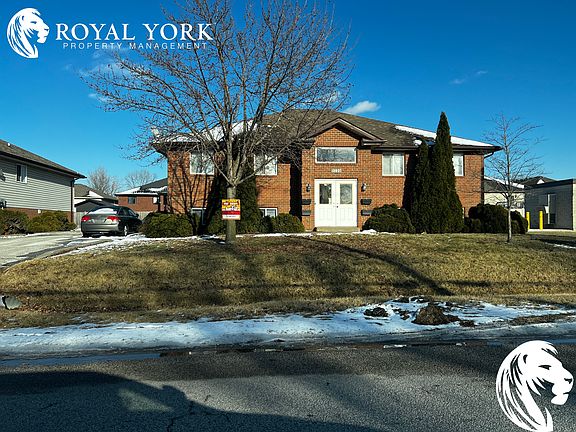 2nd image of 2252 Daytona Ave #1
