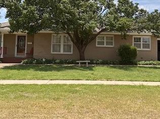 809 W Main St, Post, TX 79356