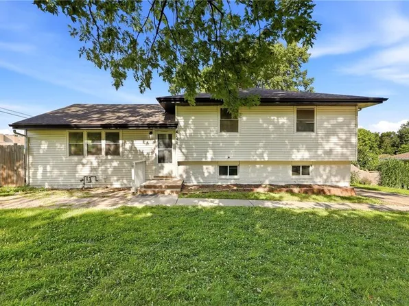 4142 N Lister Ave, Kansas City, MO 64117
