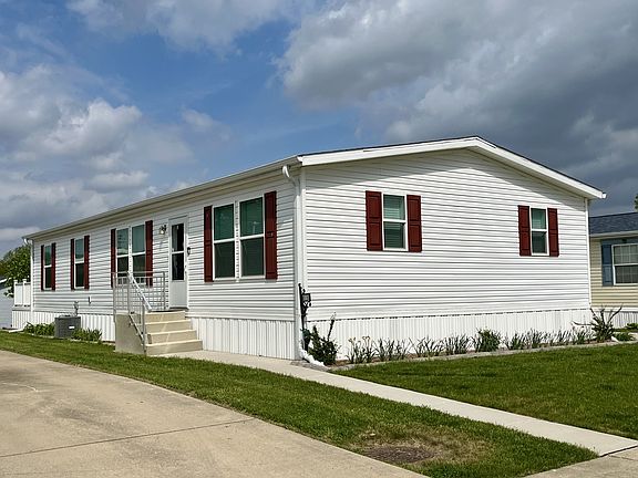 2nd image of 1001 S 10th St