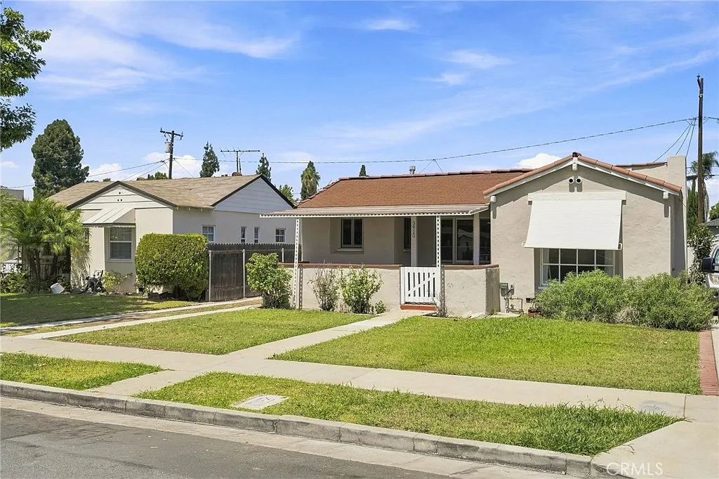 2 bed, 1000 sqft, $2,900 — Photo 3