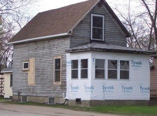 1418 1/2 2nd Ave N, Moorhead, MN 56560