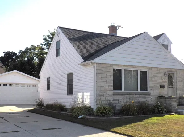 1843 Fairmont STREET, Manitowoc, WI 54220