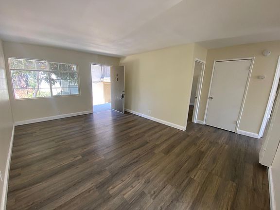 5th image of 5407 Morrow Dr APT A