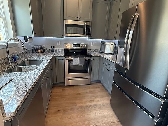 4th image of 108 Hidden Hills Dr