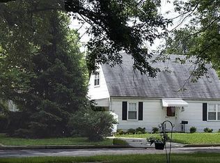 313 Upland Rd, Pikesville, MD 21208