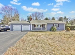 19 Deer Run Rd, West Springfield, MA 01089