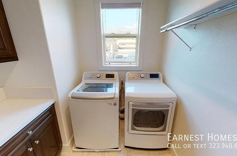 12073 Carabela Ct — Photo 21