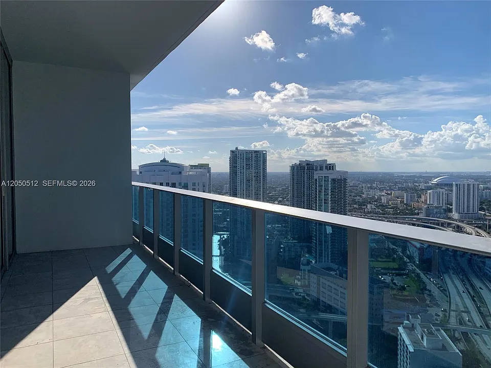 200 Biscayne Boulevard Way