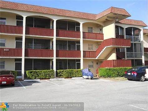 1st image of 601 Pine Dr APT 309