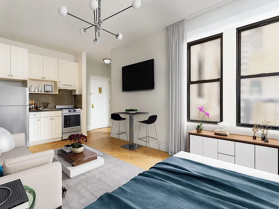 225 W 12th St #2I