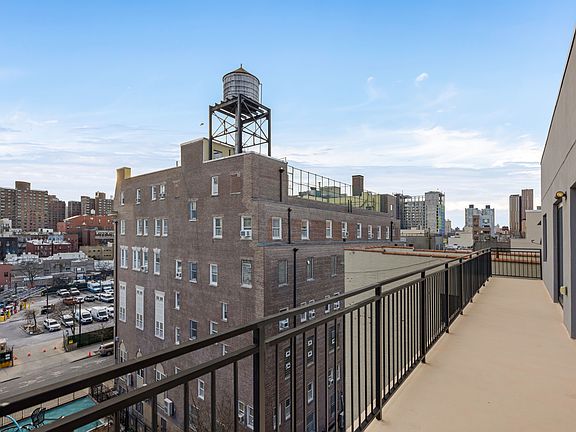 4th image of 336 E 112th St #330