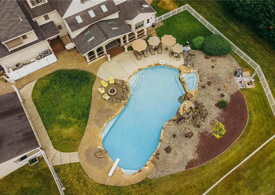 1744 Cortland Ln, Bethlehem, PA 18015 Zillow