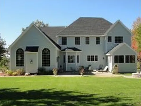 38 Lane Rd, Derry, NH 03038