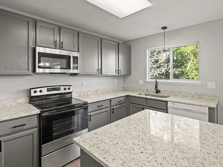 3679 Bareback Dr — Photo 6