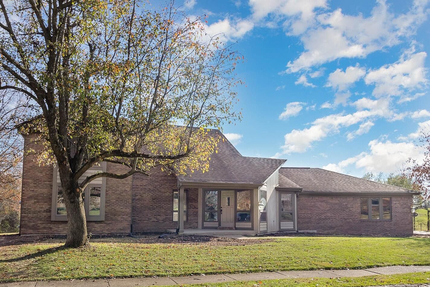 2489 Kremers Ln, Villa Hills, KY 41017 | Zillow