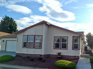 51409 SE Hoodview Dr, Scappoose, OR 97056
