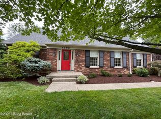 10207 Windrow Ct, Louisville, KY 40223