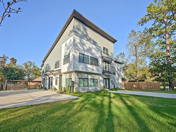 3rd image of 9002 Kelburn Dr #A