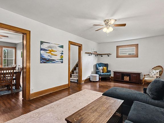 5th image of 67 E Longview Ave