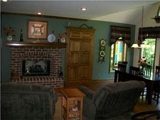 3rd image of 14113 Fontana St