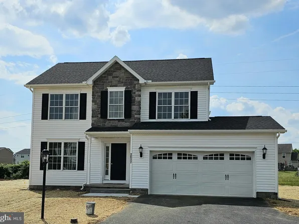 2617 Village Rd Lot 96, Dover, PA 17315