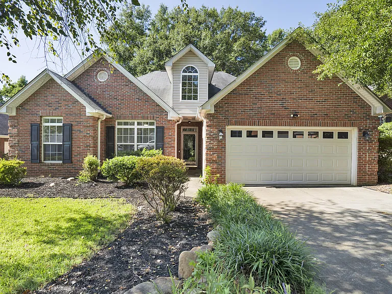 Sandpiper Dr — Photo 2