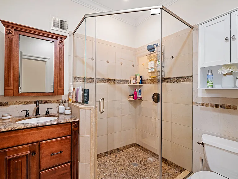 502 S 11th St #38 — Photo 17