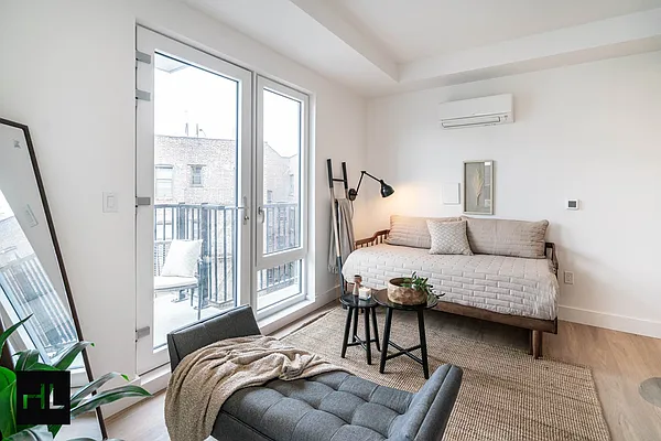 Rented by Highline Residential | media 14