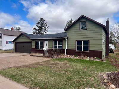 227 West Division Avenue, Barron, WI, 54812