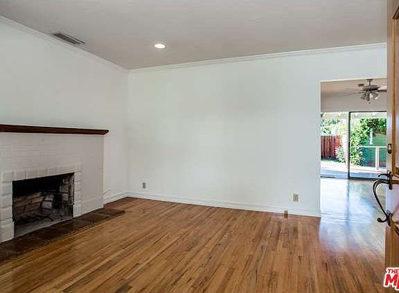 3rd image of 2237 Louella Ave